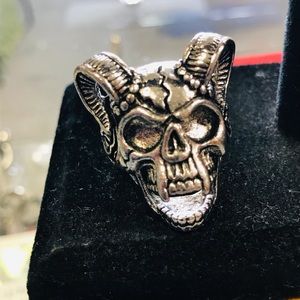 Biker ring